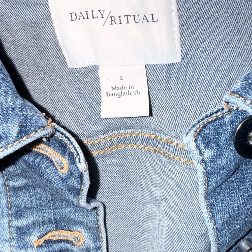 Daily Ritual Light Blue Denim Jacket - Picture 3 of 9